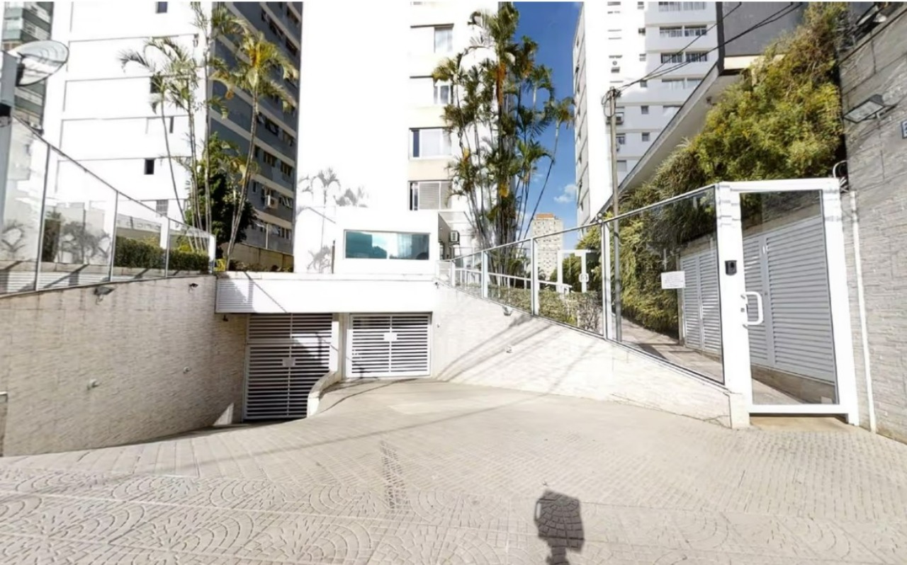 Apartamento para alugar com 3 quartos, 111m² - Foto 26