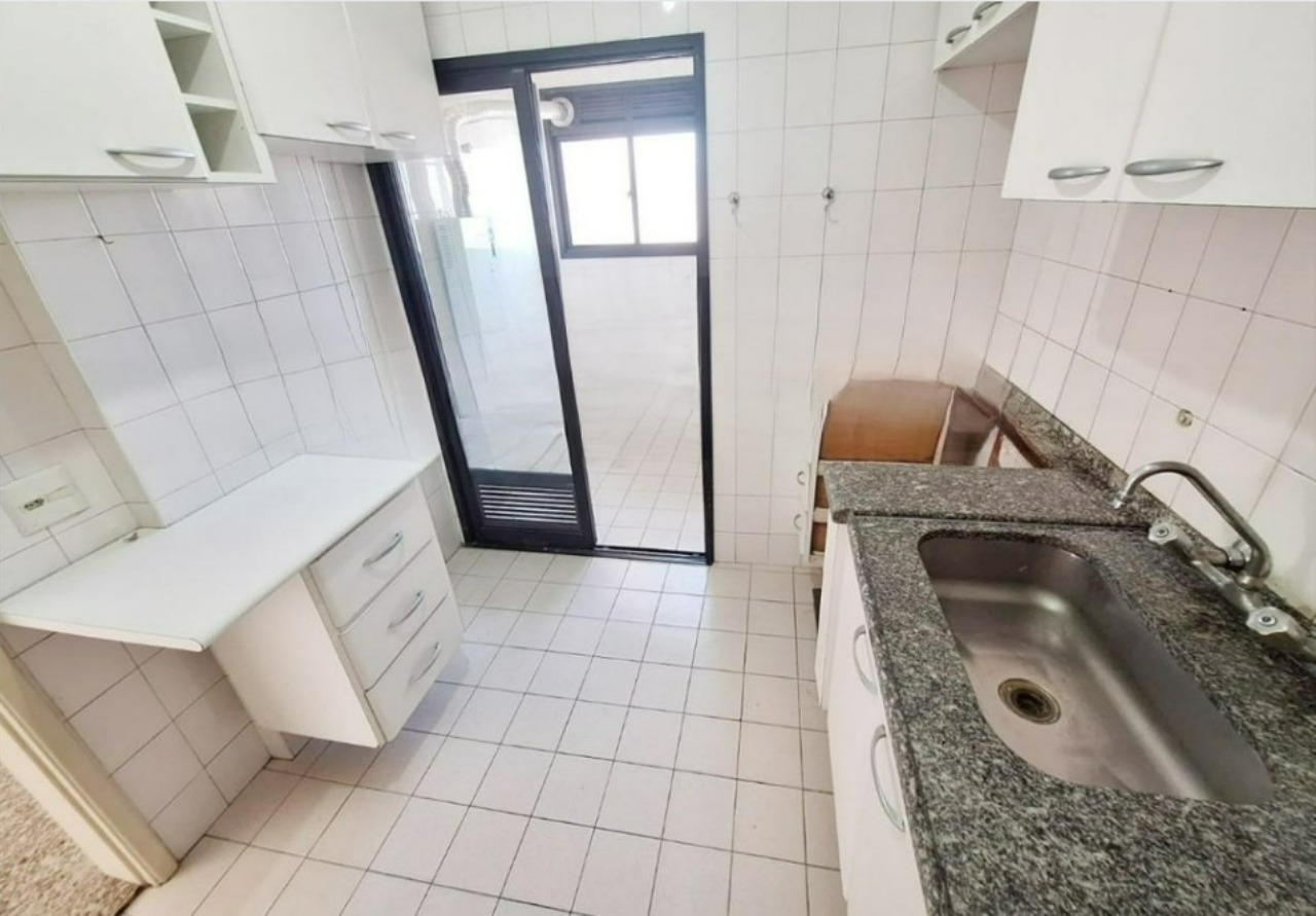 Apartamento à venda com 3 quartos, 70m² - Foto 6