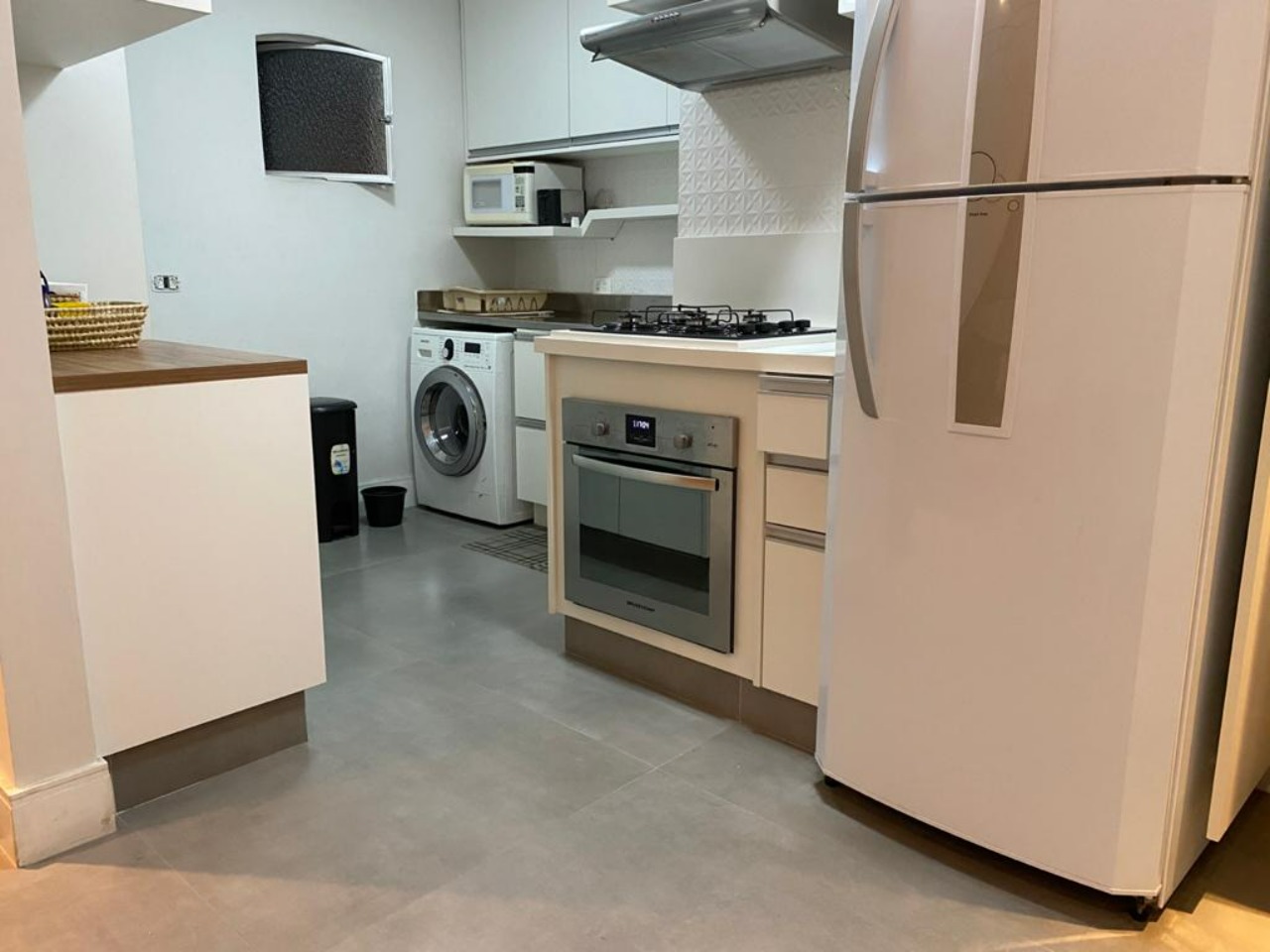 Apartamento para alugar com 2 quartos, 90m² - Foto 6