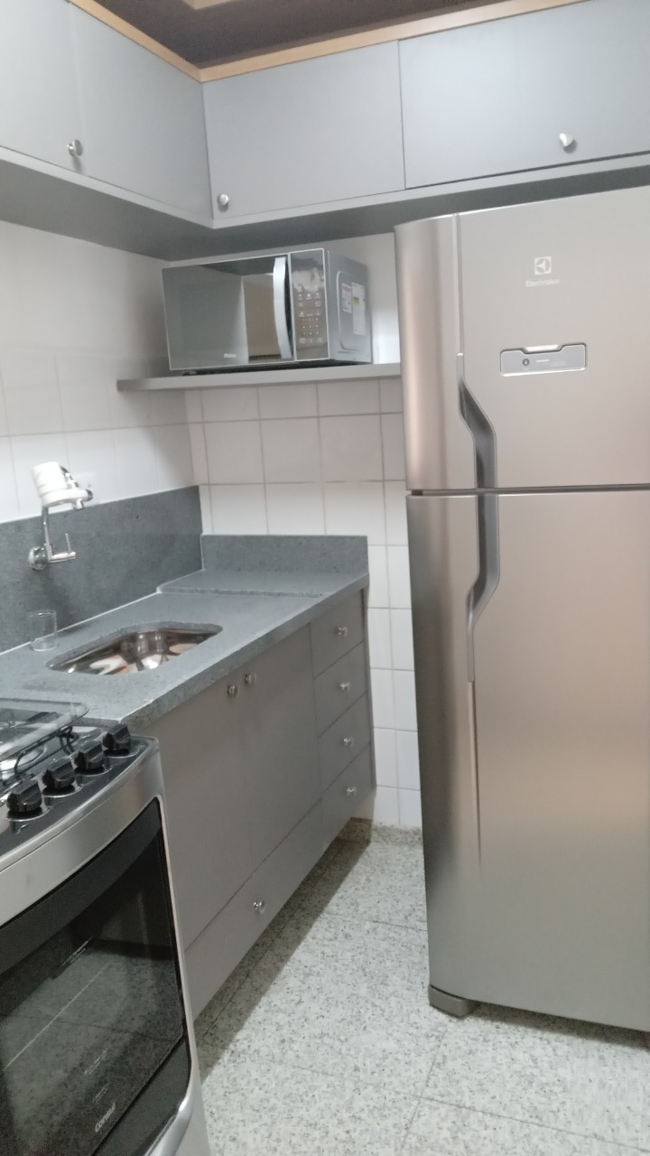 Apartamento para alugar com 2 quartos, 70m² - Foto 21