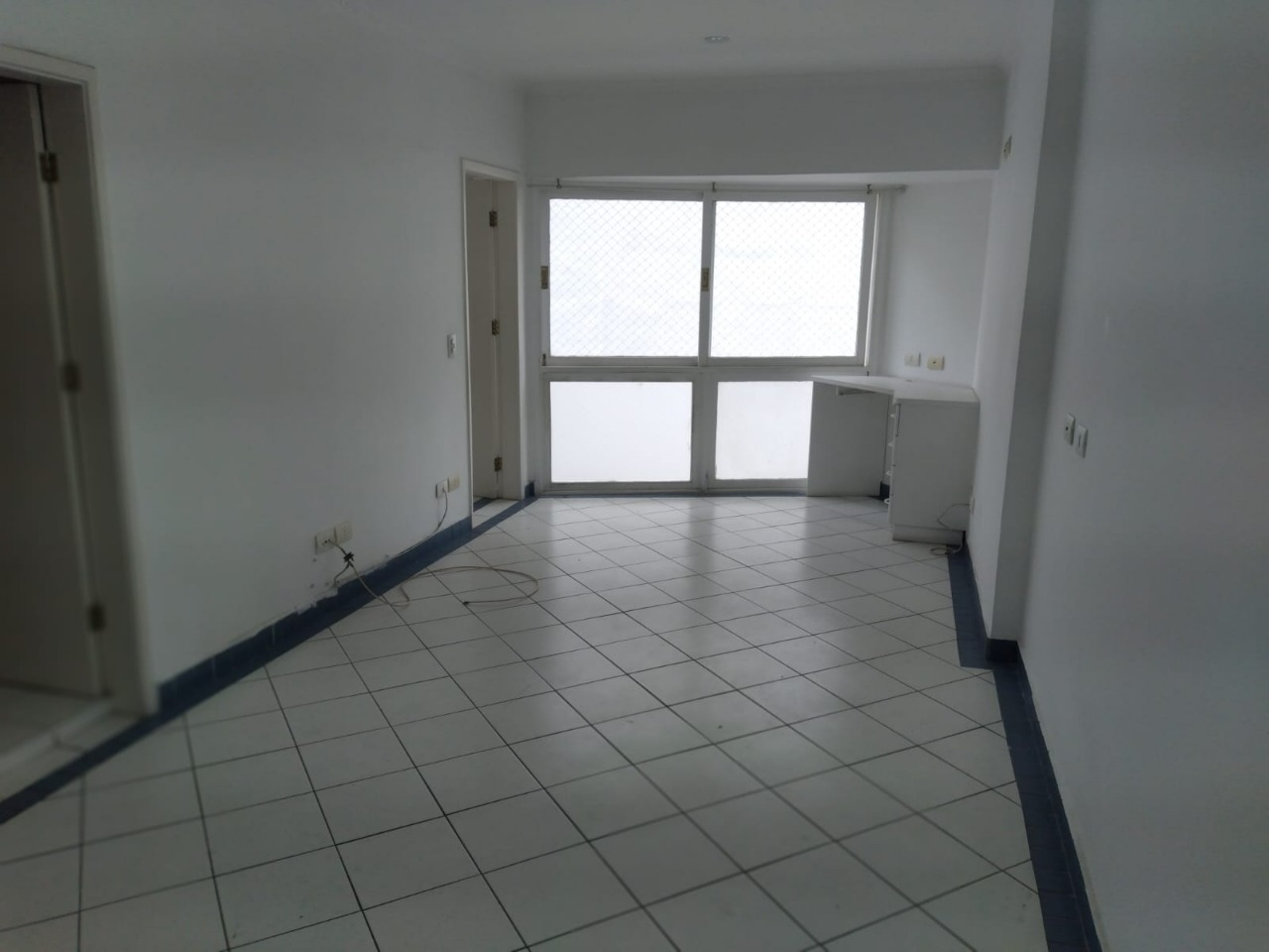 Apartamento para alugar com 1 quarto, 50m² - Foto 2