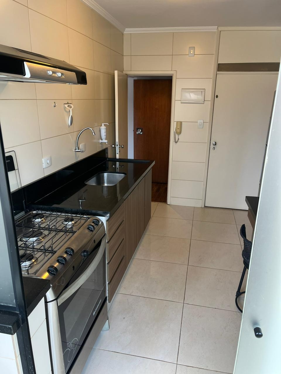 Apartamento para alugar com 3 quartos, 105m² - Foto 19