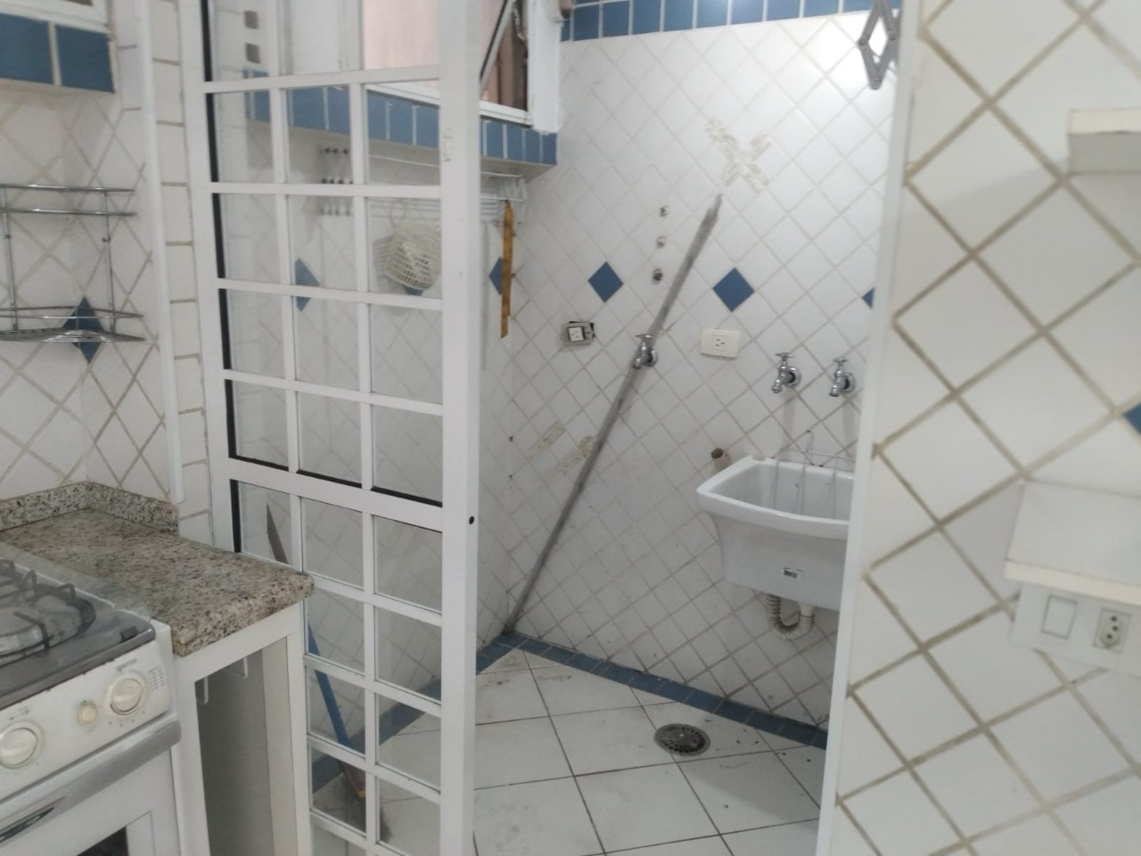 Apartamento para alugar com 1 quarto, 50m² - Foto 23