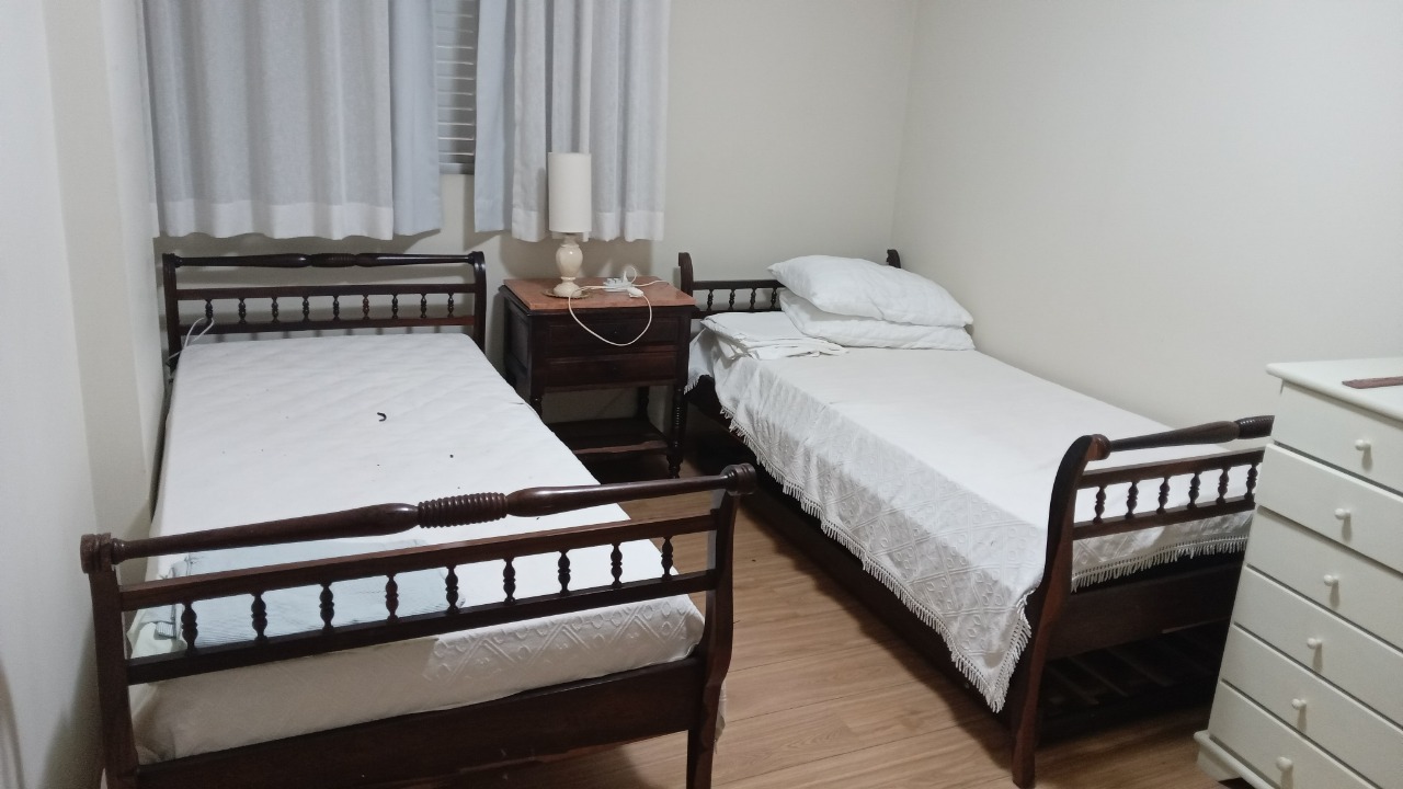 Apartamento à venda com 2 quartos, 70m² - Foto 13