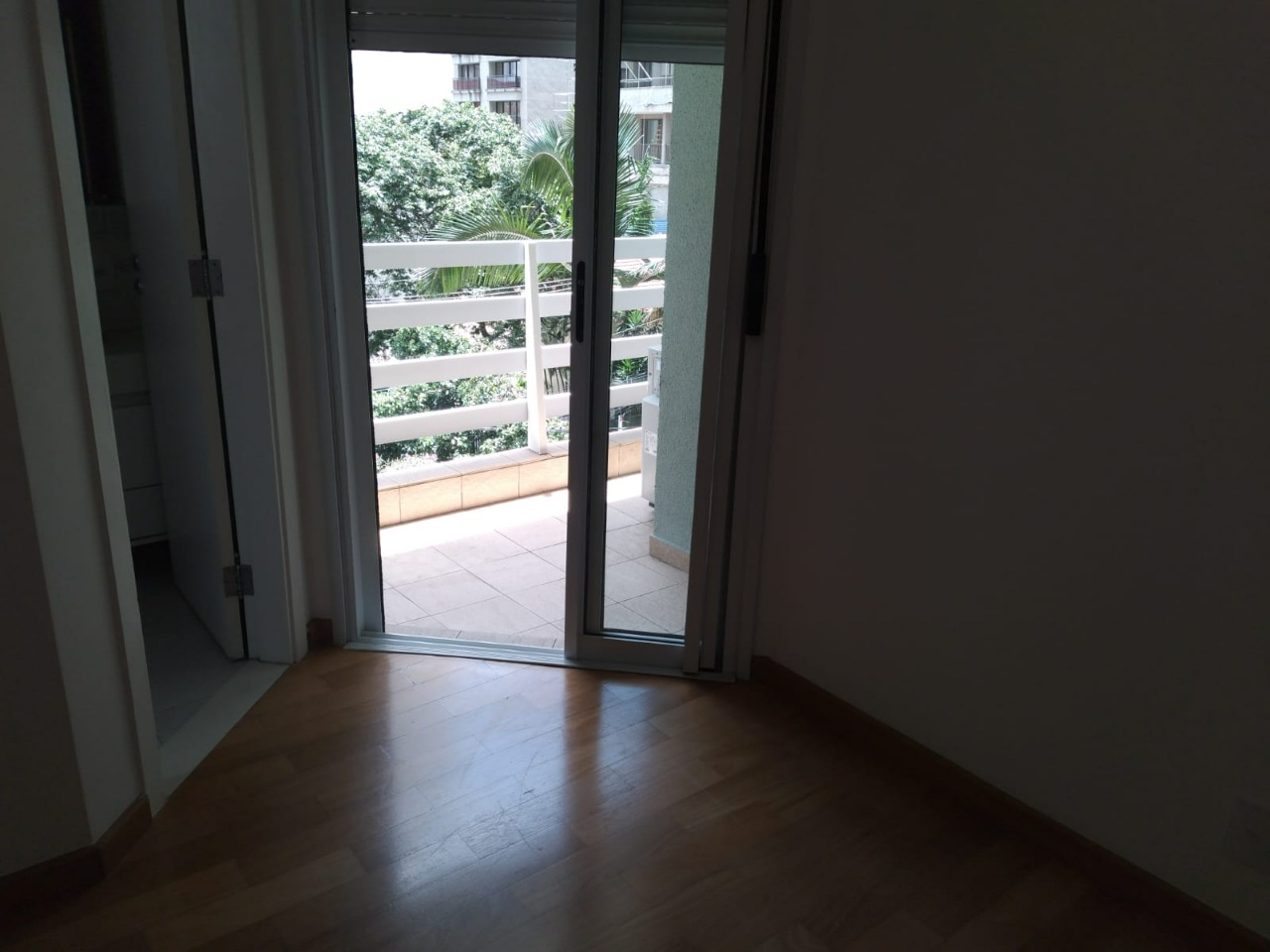 Apartamento para alugar com 2 quartos, 95m² - Foto 37