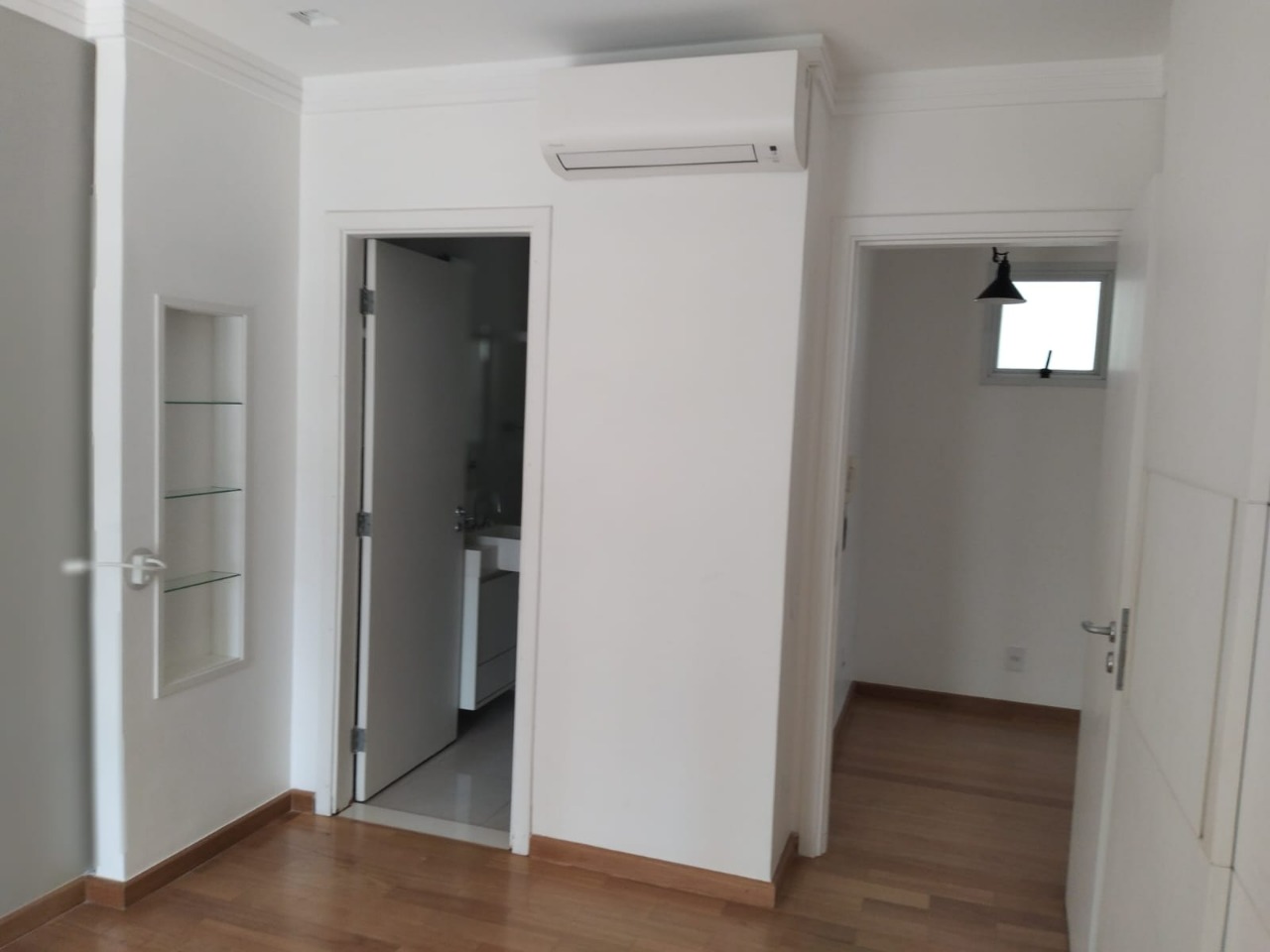 Apartamento para alugar com 2 quartos, 95m² - Foto 29