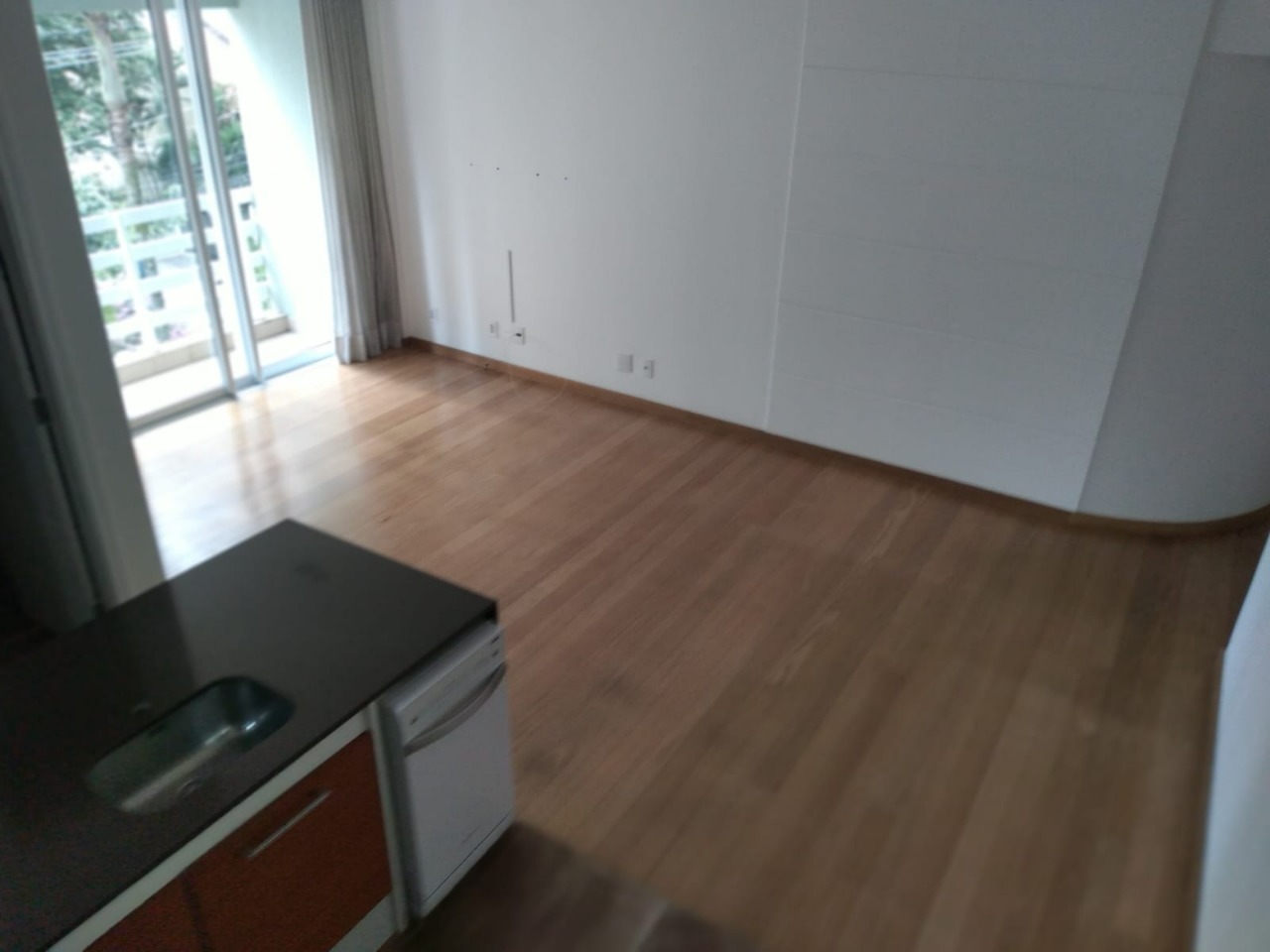 Apartamento para alugar com 2 quartos, 95m² - Foto 12