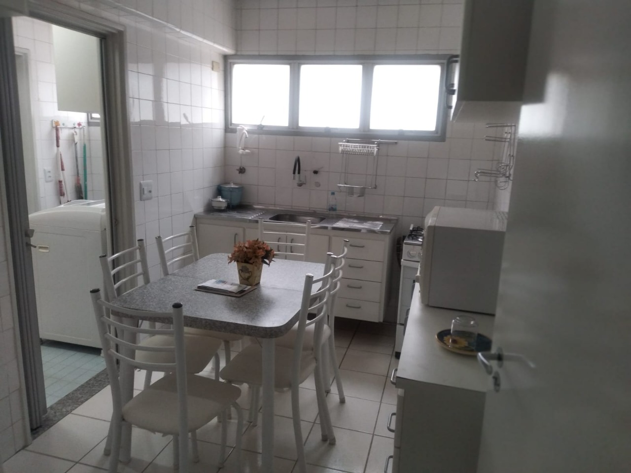 Apartamento para alugar com 2 quartos, 85m² - Foto 19