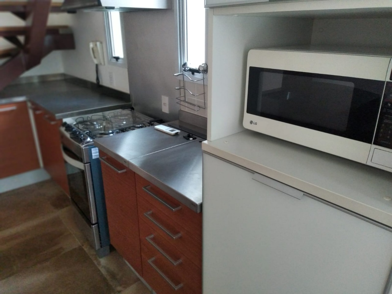 Apartamento para alugar com 2 quartos, 95m² - Foto 15