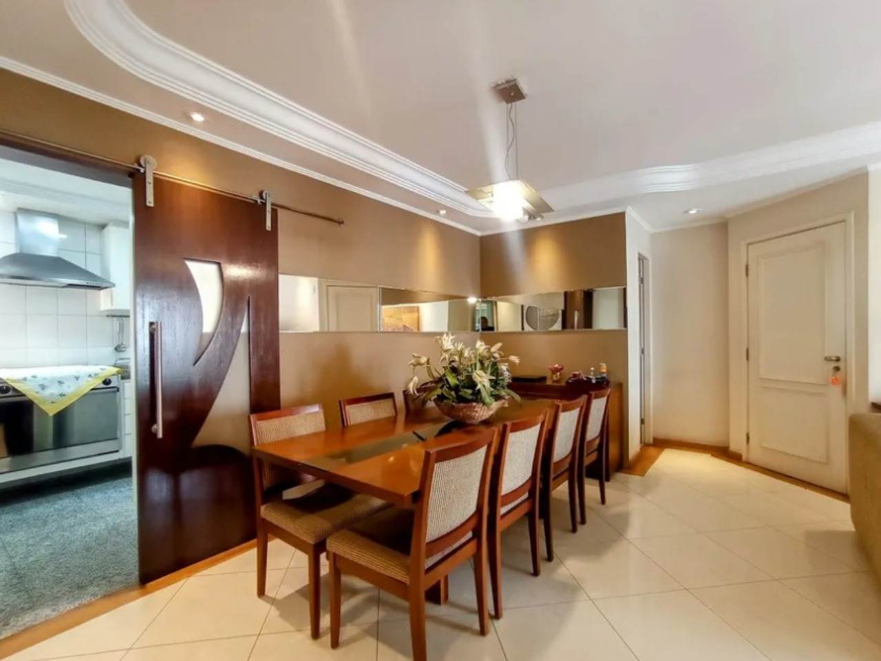 Apartamento à venda com 3 quartos, 125m² - Foto 11