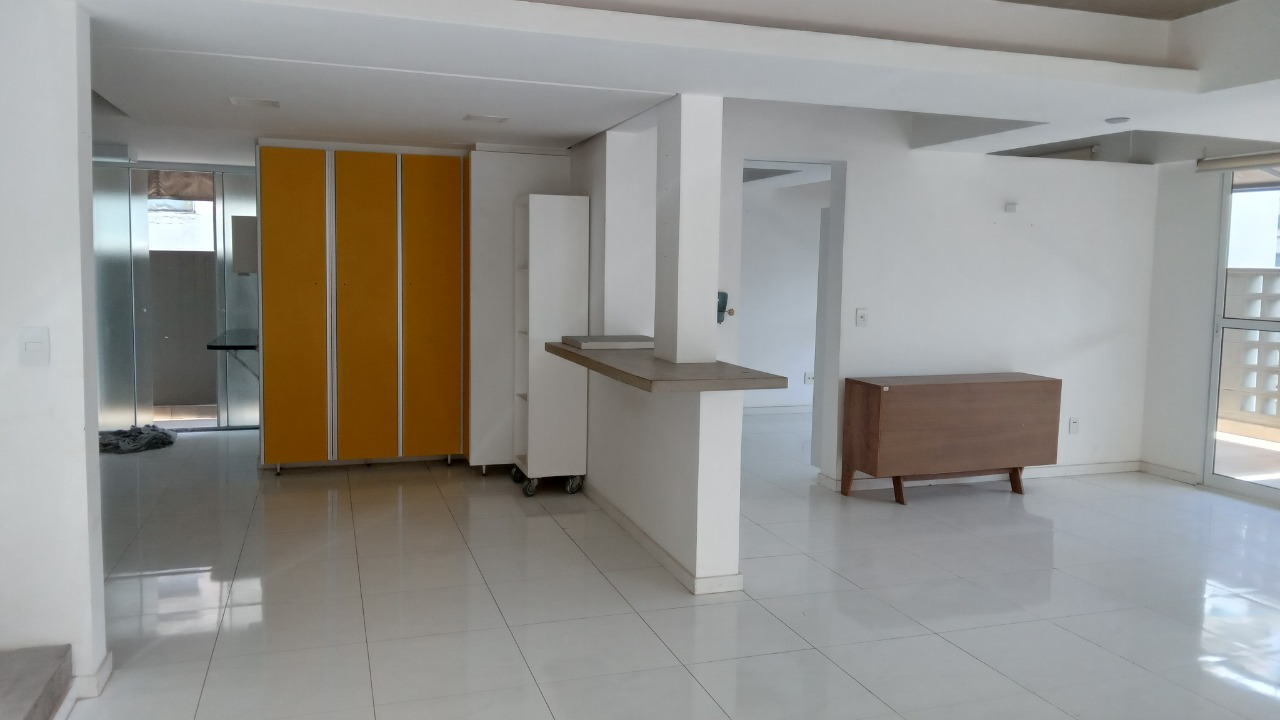 Cobertura, 3 quartos, 260 m² - Foto 3