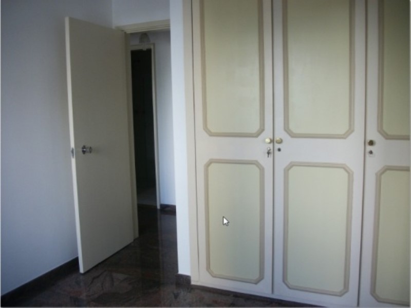 Apartamento para alugar com 3 quartos, 110m² - Foto 8