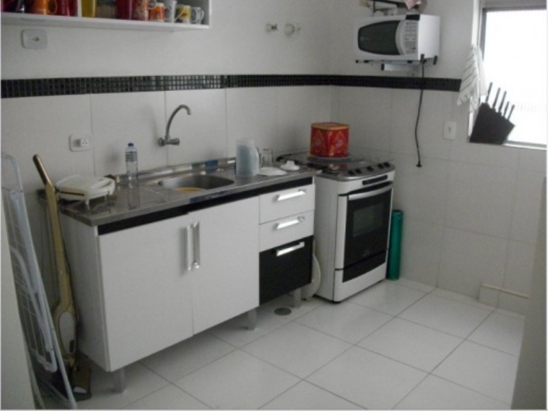 Apartamento à venda com 2 quartos, 70m² - Foto 10