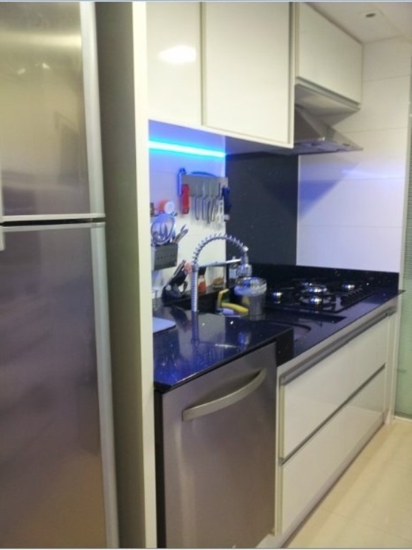 Apartamento à venda com 3 quartos, 70m² - Foto 9