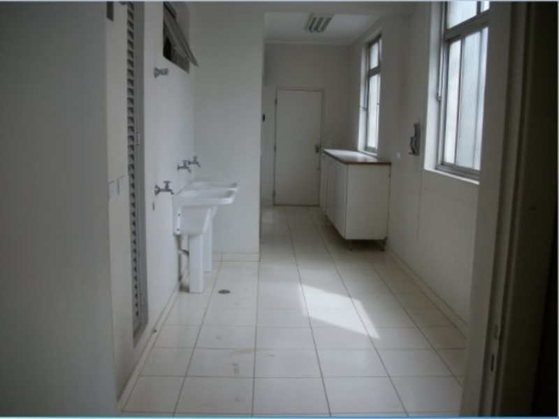 Apartamento para alugar com 2 quartos, 190m² - Foto 7