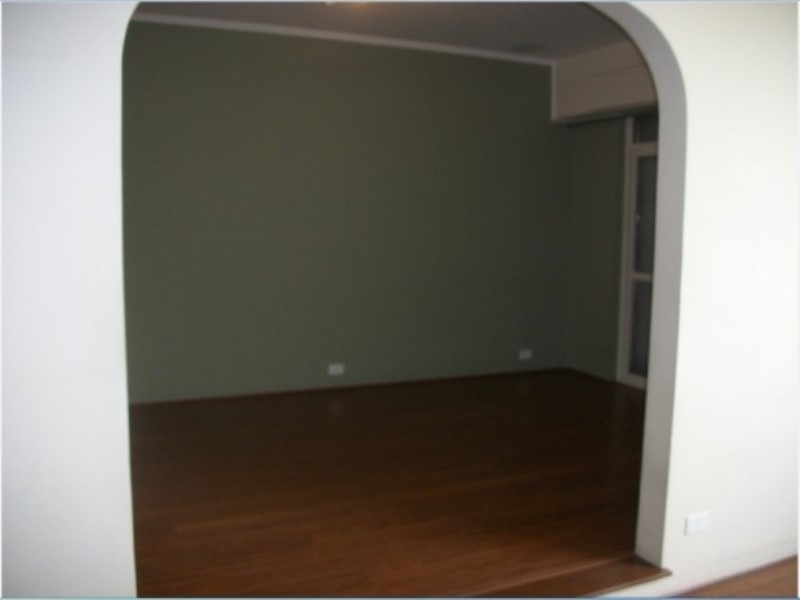 Apartamento para alugar com 2 quartos, 190m² - Foto 10