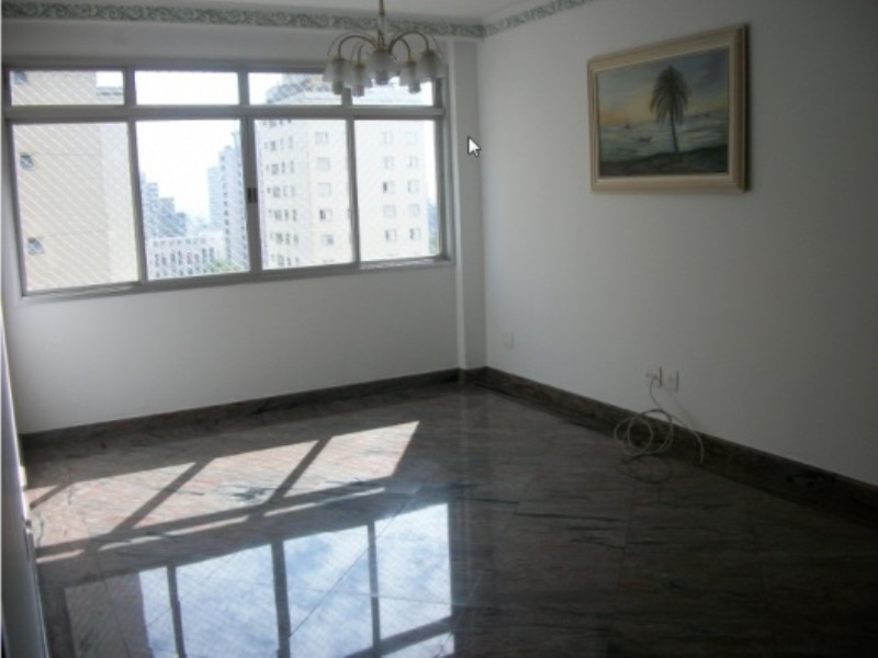 Apartamento para alugar com 3 quartos, 130m² - Foto 1