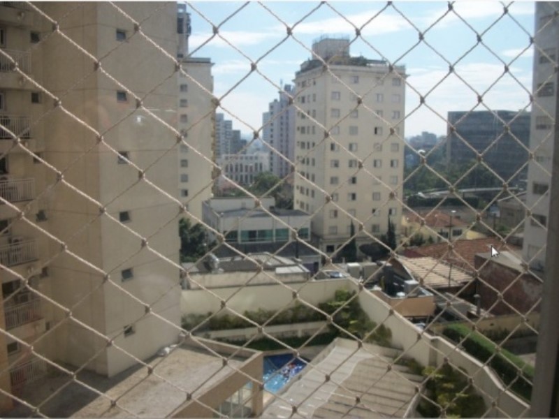 Apartamento para alugar com 3 quartos, 130m² - Foto 13