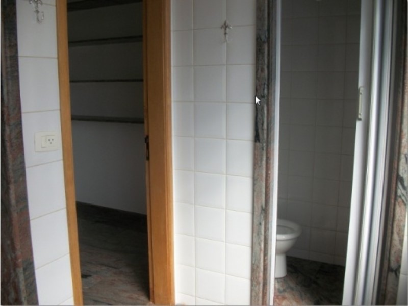 Apartamento para alugar com 3 quartos, 130m² - Foto 16