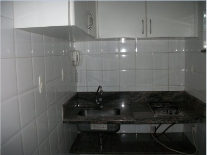 Apartamento para alugar com 1 quarto, 40m² - Foto 11