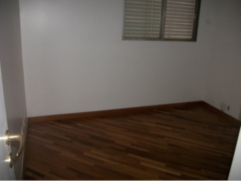 Apartamento para alugar com 2 quartos, 70m² - Foto 3