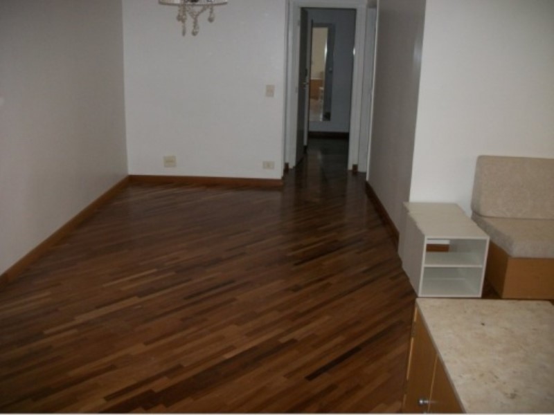 Apartamento para alugar com 2 quartos, 70m² - Foto 6