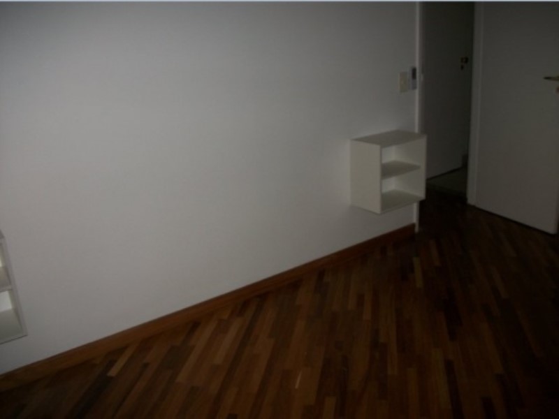 Apartamento para alugar com 2 quartos, 70m² - Foto 12