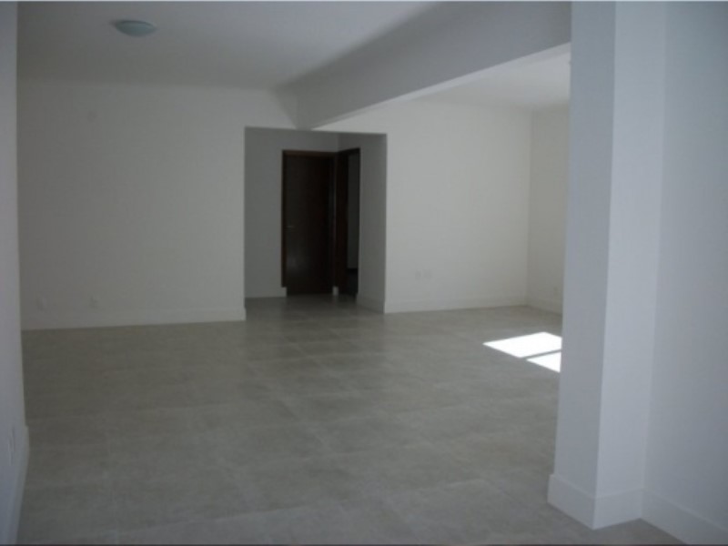 Apartamento para alugar com 2 quartos, 120m² - Foto 7