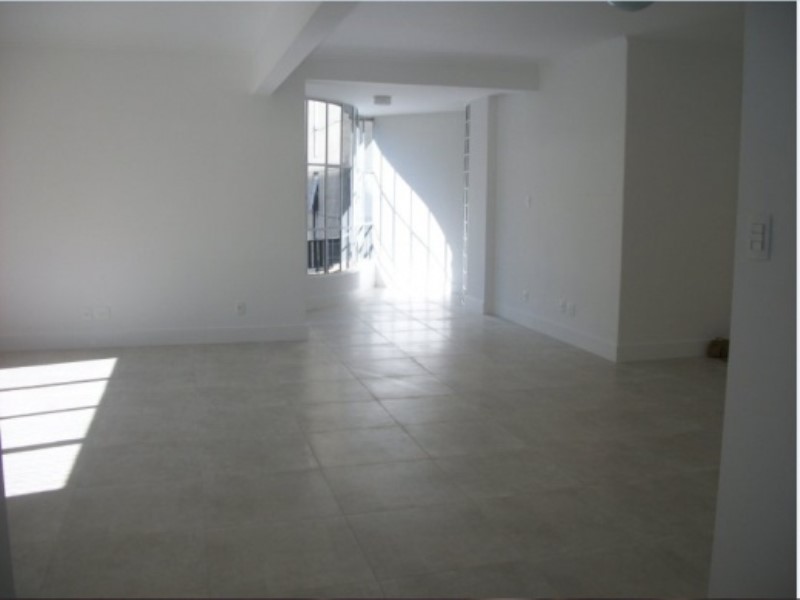 Apartamento para alugar com 2 quartos, 120m² - Foto 17