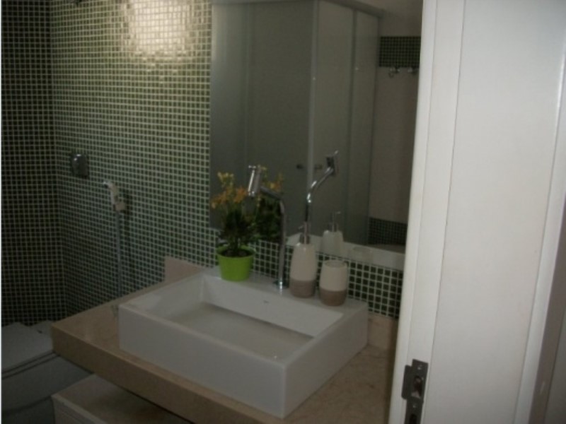 Apartamento para alugar com 2 quartos, 90m² - Foto 9