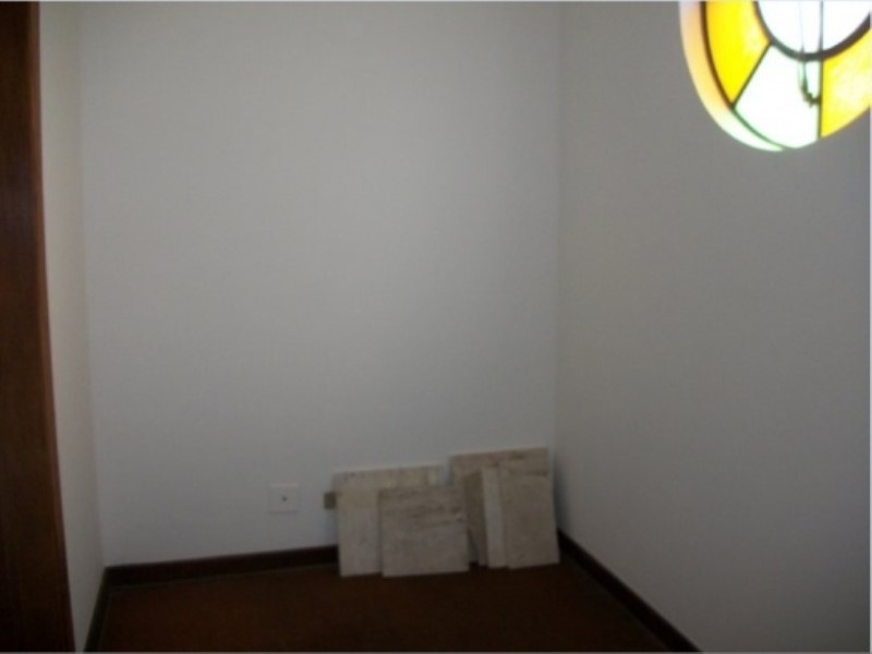 Apartamento para alugar com 3 quartos, 190m² - Foto 11