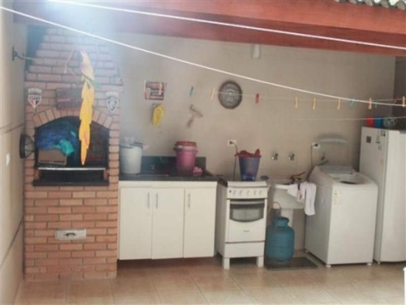 Casa à venda com 3 quartos, 190m² - Foto 6