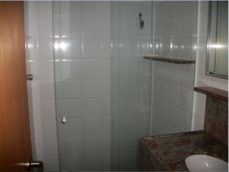 Apartamento para alugar com 3 quartos, 150m² - Foto 3