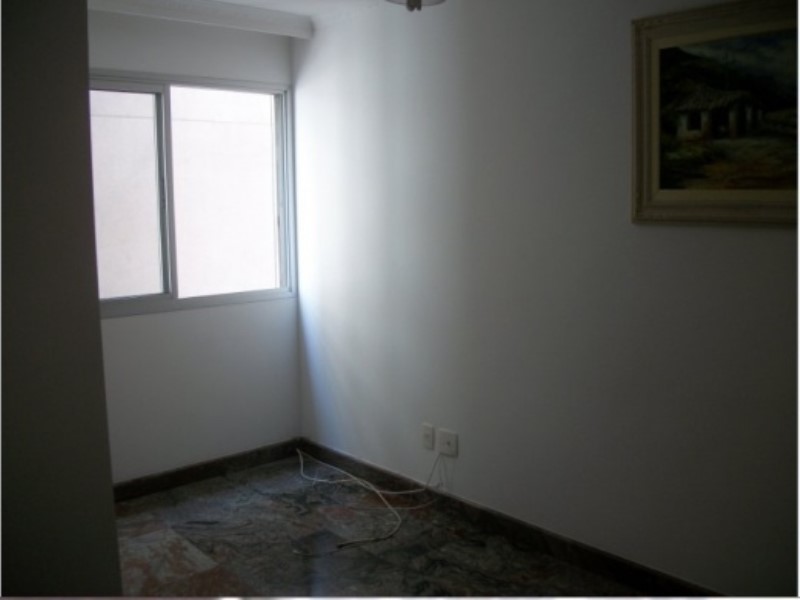 Apartamento para alugar com 3 quartos, 150m² - Foto 11