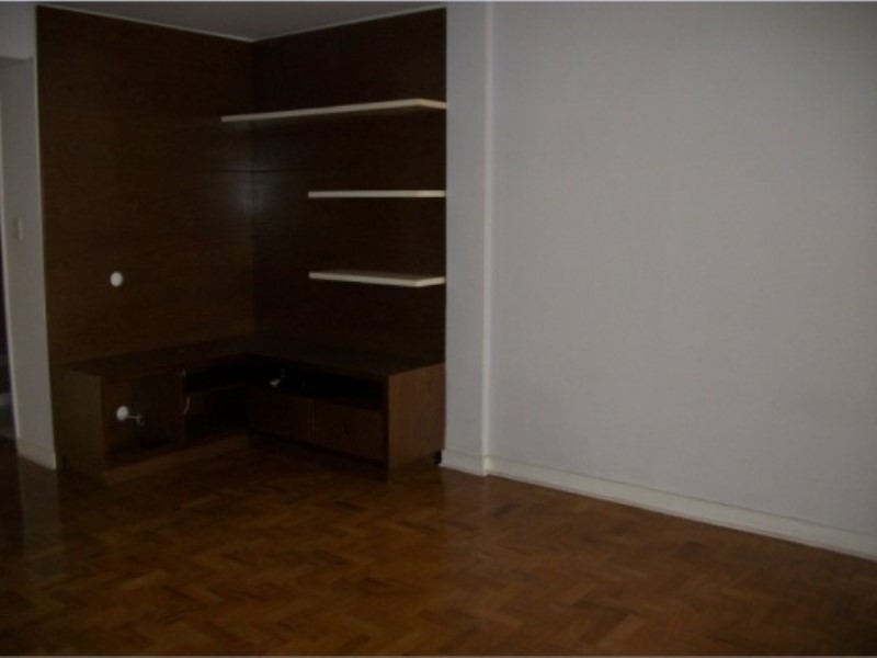 Apartamento para alugar com 3 quartos, 120m² - Foto 14