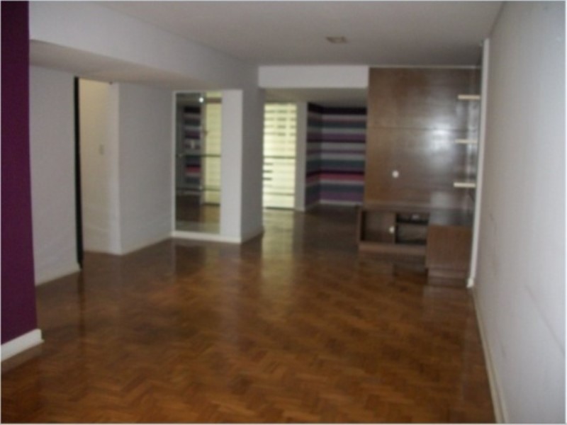 Apartamento para alugar com 3 quartos, 120m² - Foto 15