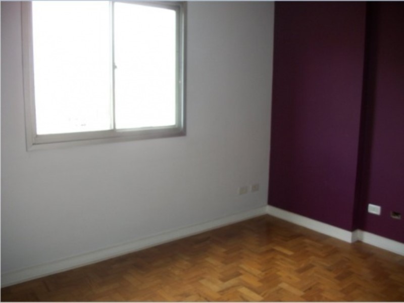 Apartamento para alugar com 3 quartos, 120m² - Foto 16