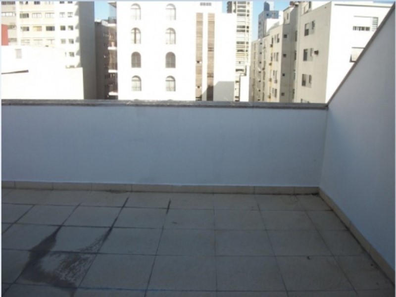 Apartamento para alugar com 2 quartos, 130m² - Foto 15