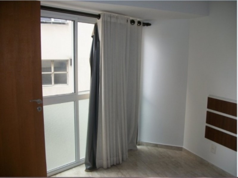 Apartamento para alugar com 1 quarto, 50m² - Foto 9