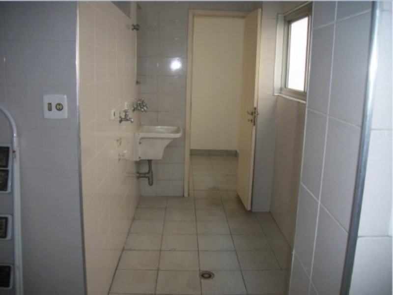 Apartamento para alugar com 3 quartos, 120m² - Foto 6