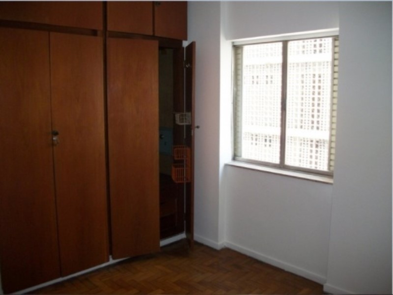 Apartamento para alugar com 3 quartos, 120m² - Foto 7