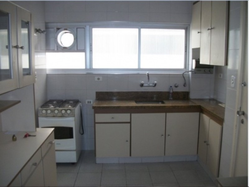 Apartamento para alugar com 3 quartos, 120m² - Foto 12