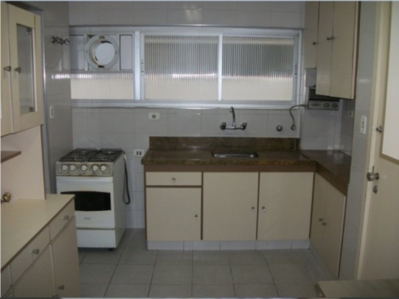 Apartamento para alugar com 3 quartos, 120m² - Foto 19