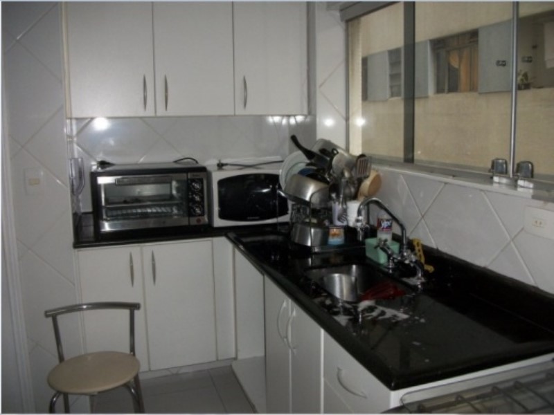 Apartamento para alugar com 3 quartos, 120m² - Foto 13