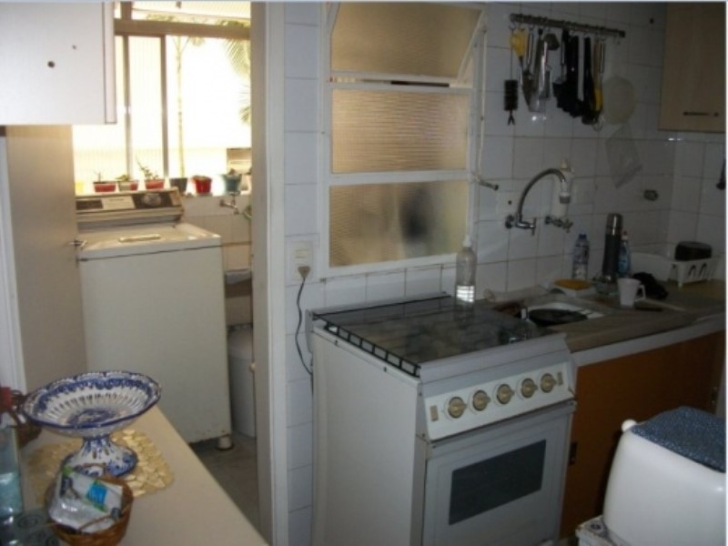 Apartamento à venda com 2 quartos, 70m² - Foto 9