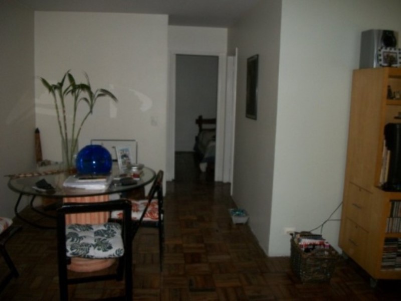 Apartamento à venda com 2 quartos, 70m² - Foto 1