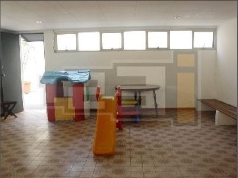 Apartamento para alugar com 3 quartos, 130m² - Foto 5