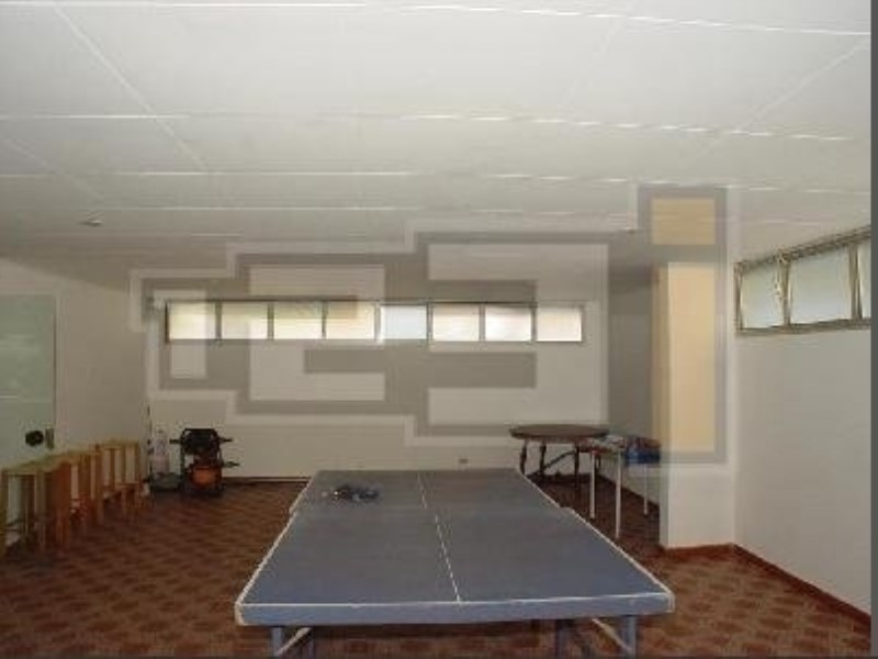 Apartamento para alugar com 3 quartos, 130m² - Foto 7