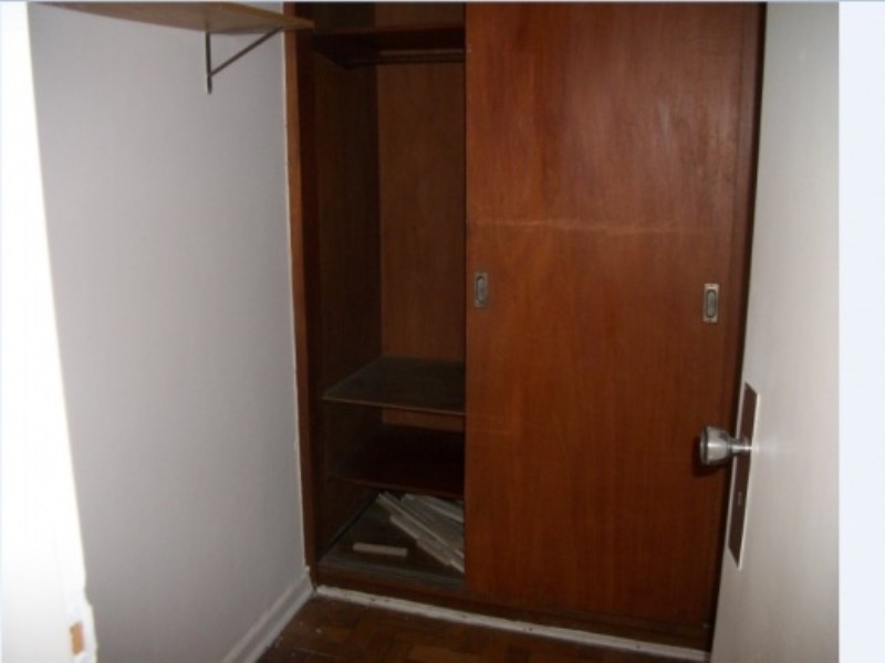 Apartamento para alugar com 3 quartos, 130m² - Foto 12