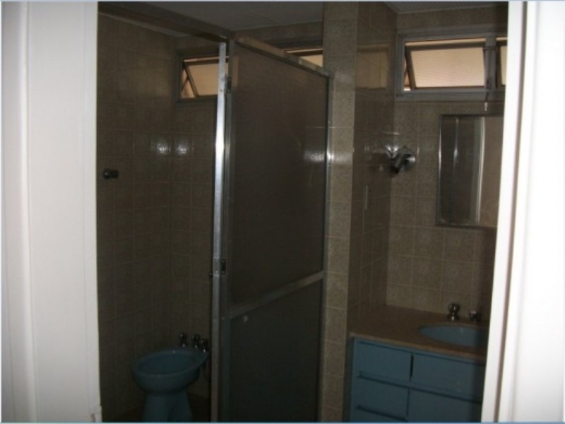 Apartamento para alugar com 3 quartos, 130m² - Foto 25